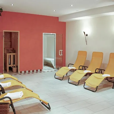 Apartment 2 Bedroom Amazing In St, Anton