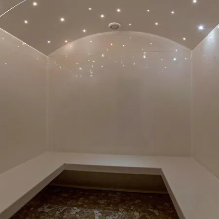 2 Bedroom Amazing In St, Anton